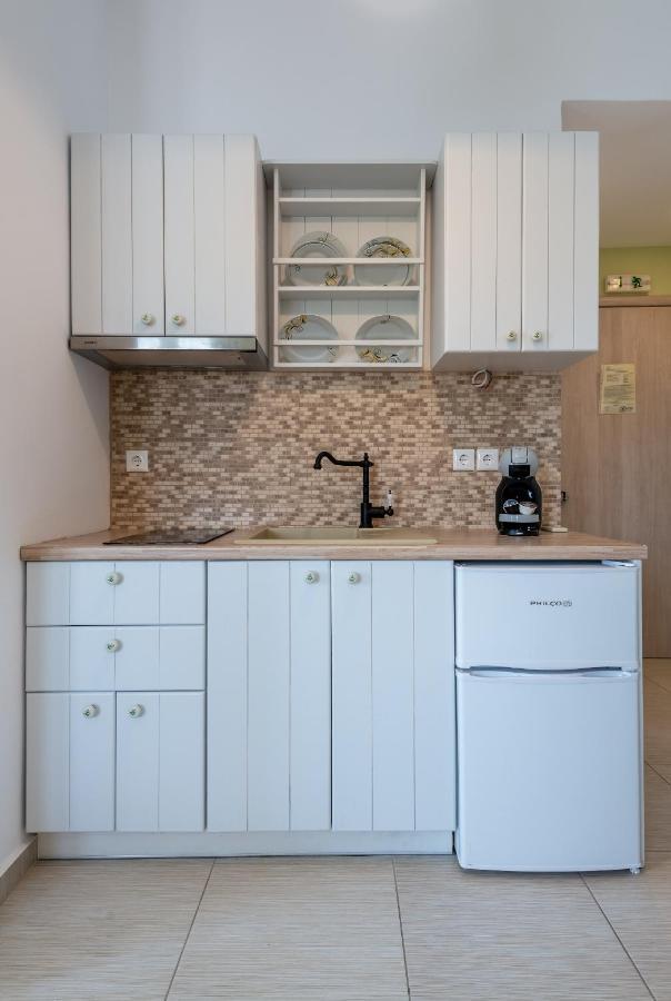 Niriides Luxury Studios Astypalaia Экстерьер фото