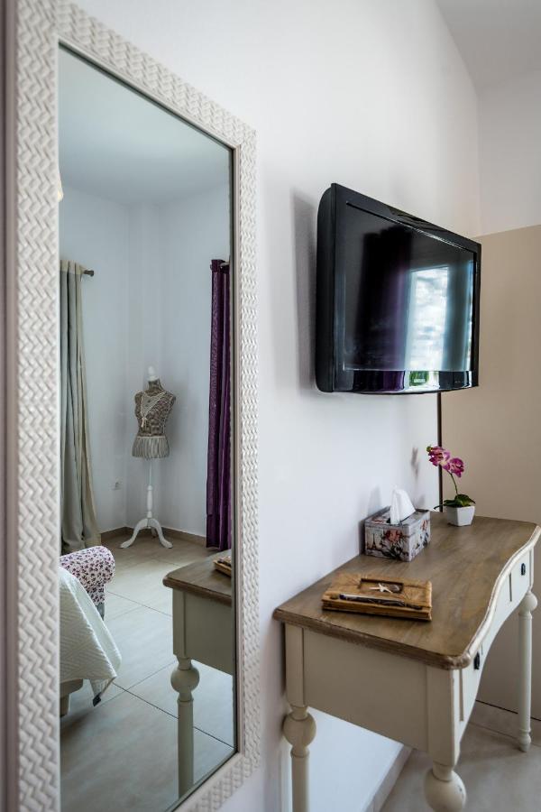 Niriides Luxury Studios Astypalaia Экстерьер фото